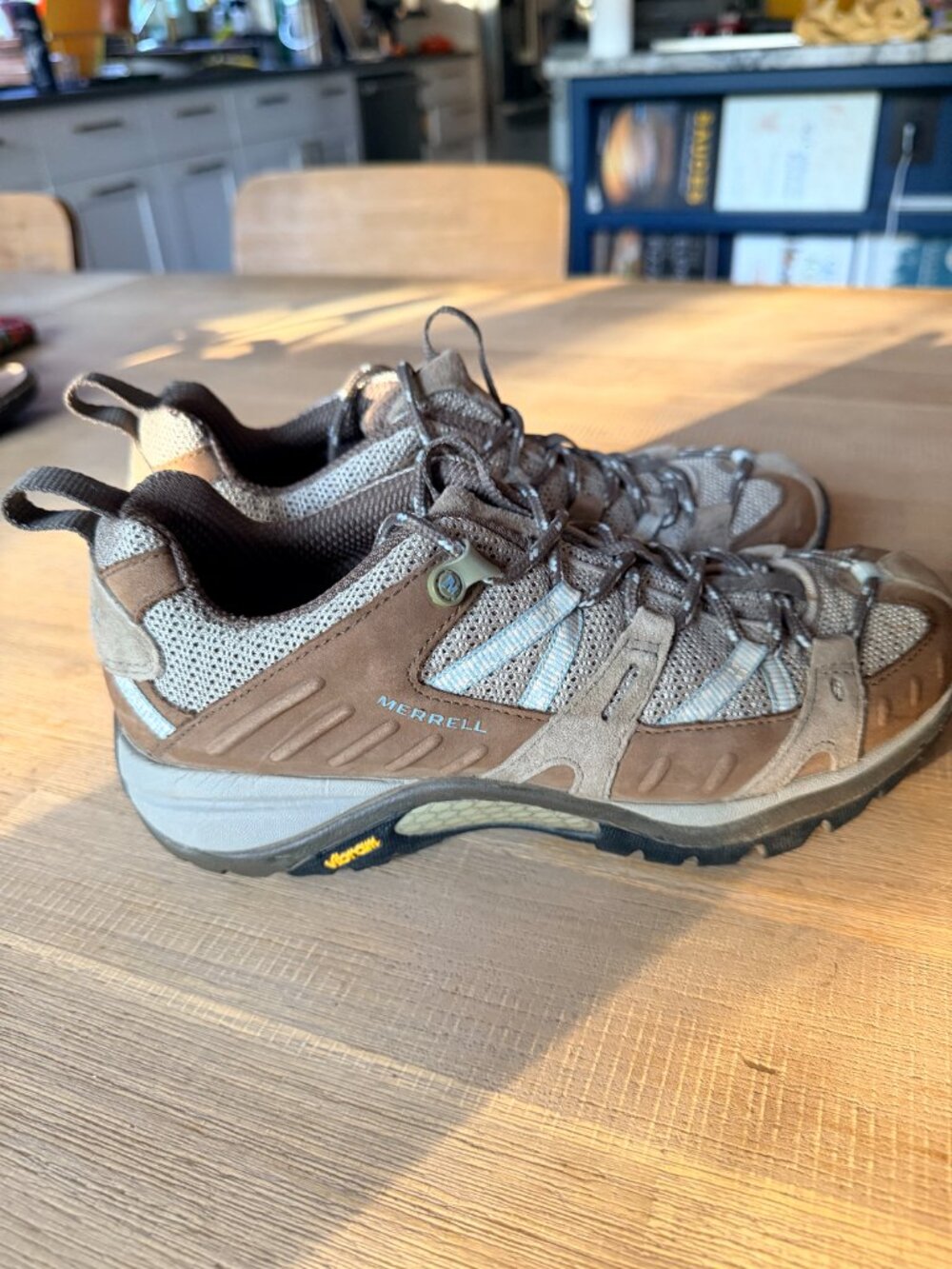 Merrell Siren Sport Women's Size 7 Olive Vibram Hiking Trail Performance Shoes